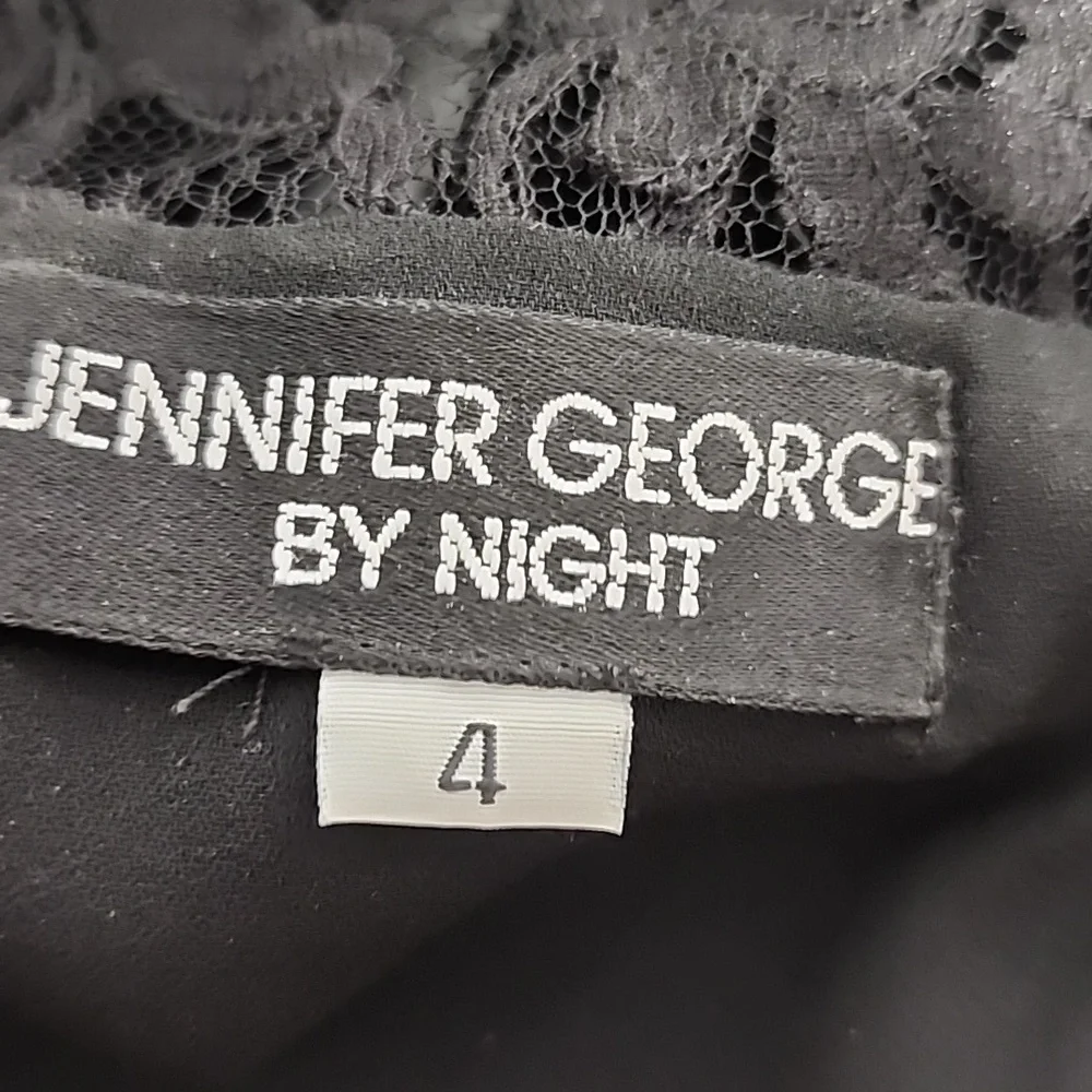 BERGDORF GOODMAN - JENNIFER GEORGE BY NIGHT Black Lace Cocktail Dress, Size 4 - Picture 8 of 9